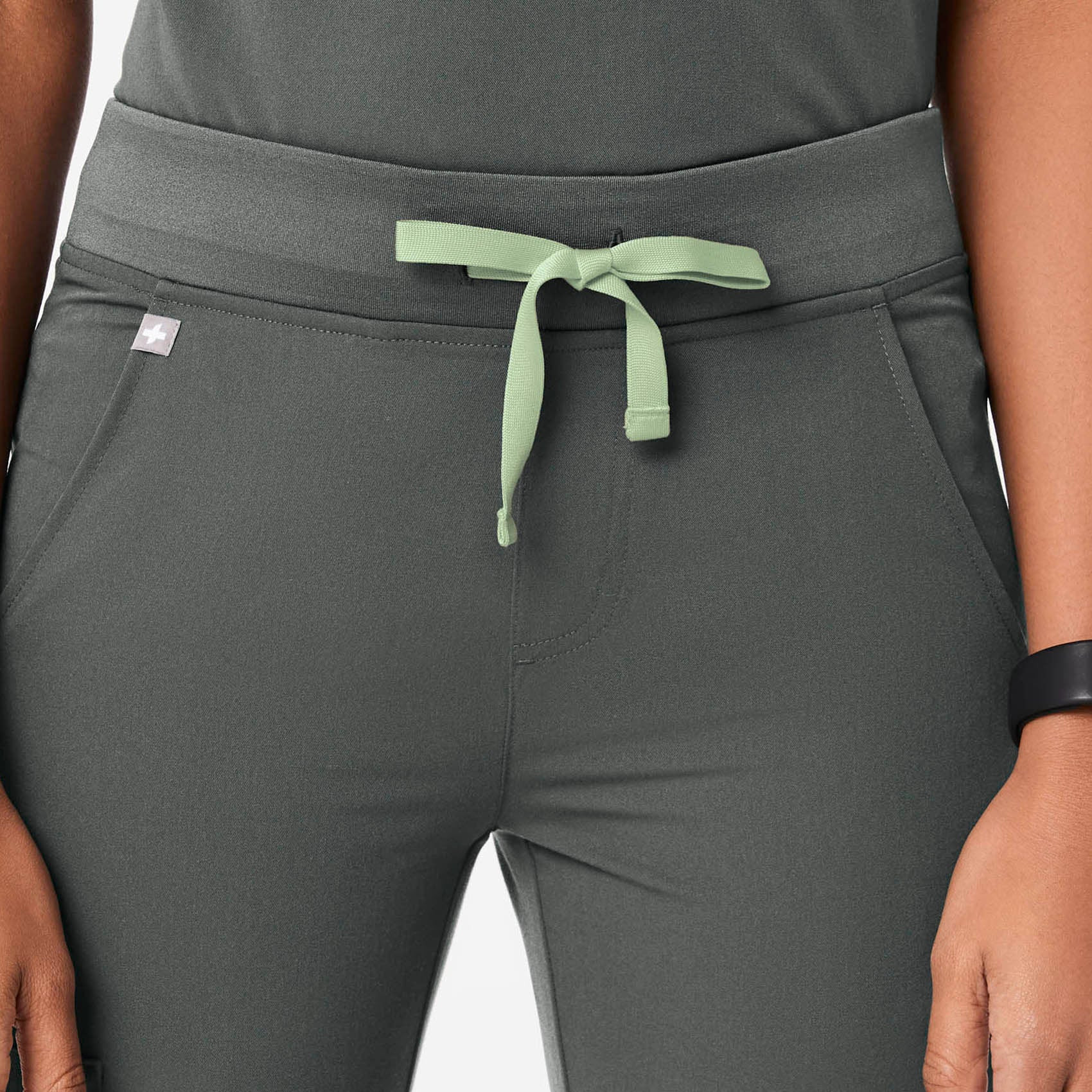 Women's Zamora Jogger Scrub Pants™  - Bonsai · FIGS | FIGS