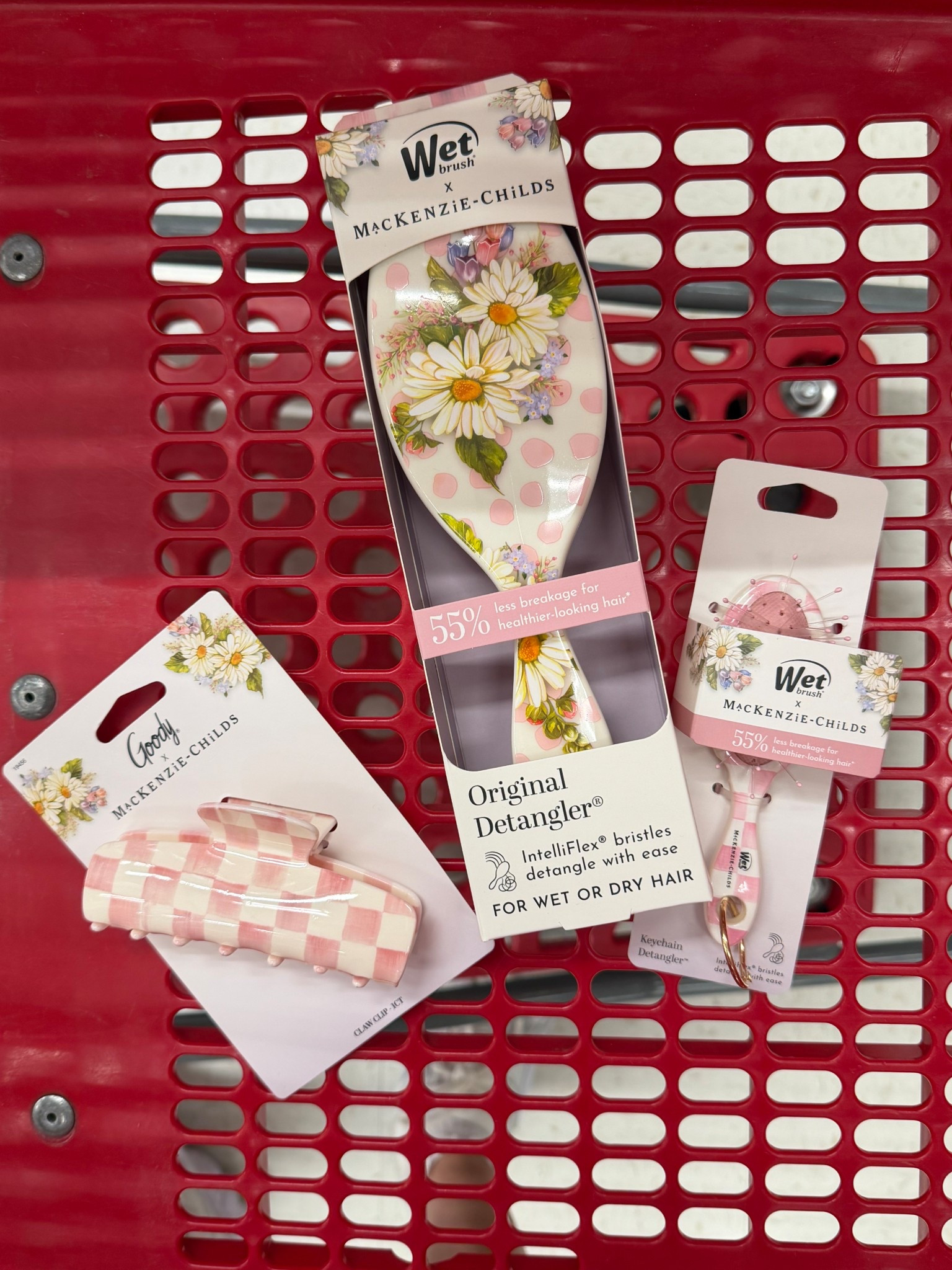 Sooo cute! Perfect teen Easter basket stuffer! 