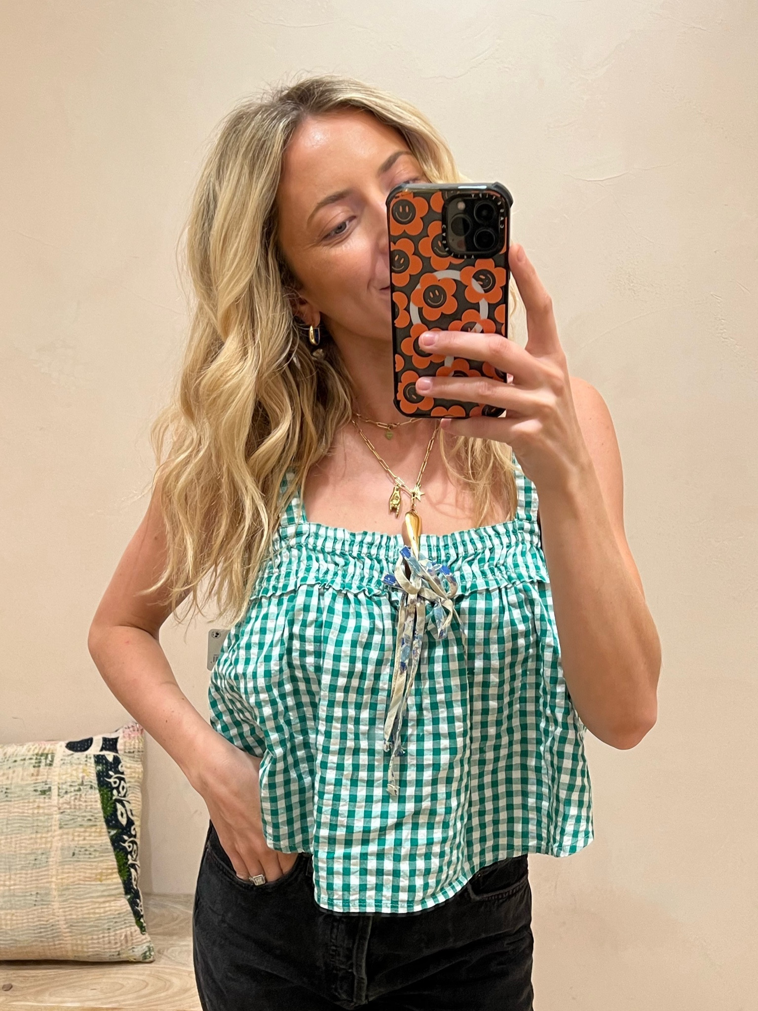 This was so fun & flirty! Wearing a small here. Cropped! 