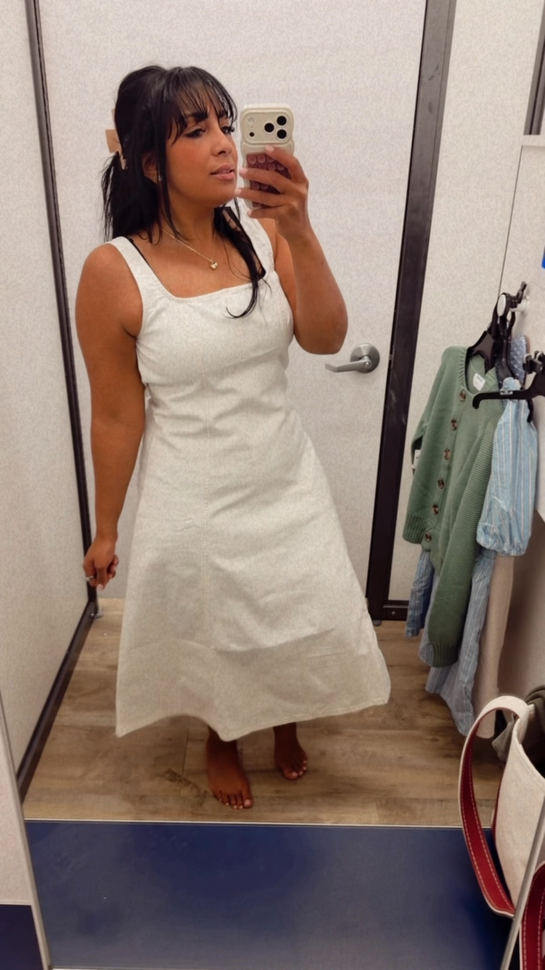 Old Navy Sale going on save big with code SUPER⚡️🤍 #oldnavy #oldbavystyle 

#LTKSpringSale #LTKmomlife #LTKootd