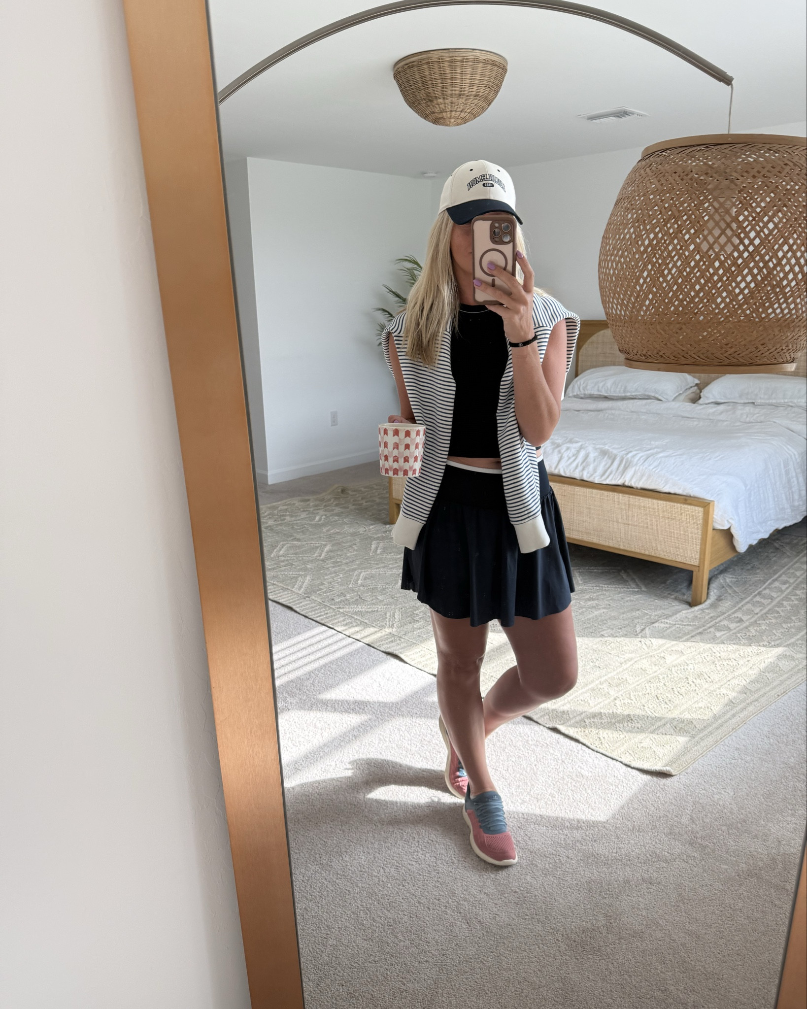 Sunday coffee and bagel run followed by shopping for flowers and a little spring gardening. 

Another fun active set from Target, this lululemon hat on repeat, and my trusty Spanx air soft crew neck always. APLs are my go to sneakers. Comfy and easy to slip on.

Happy Sunday Friends! 

#LTKSpringSale #LTKActive #LTKOver40