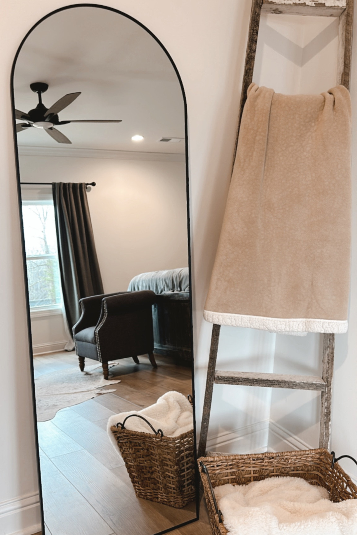 Full length mirror on major sale! Originally $199, now $55!! 
Walmart home finds / full length mirror / arched black mirror 