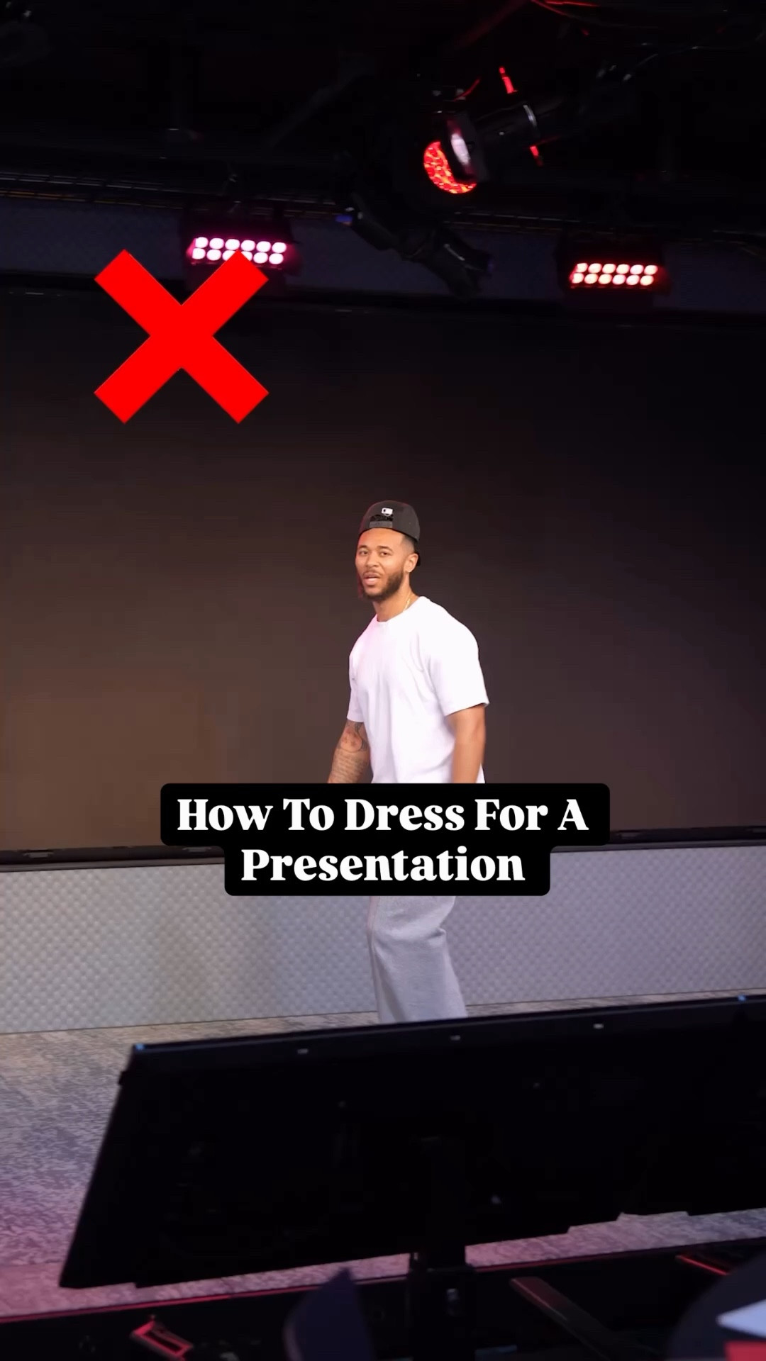 How to dress for a presentation 