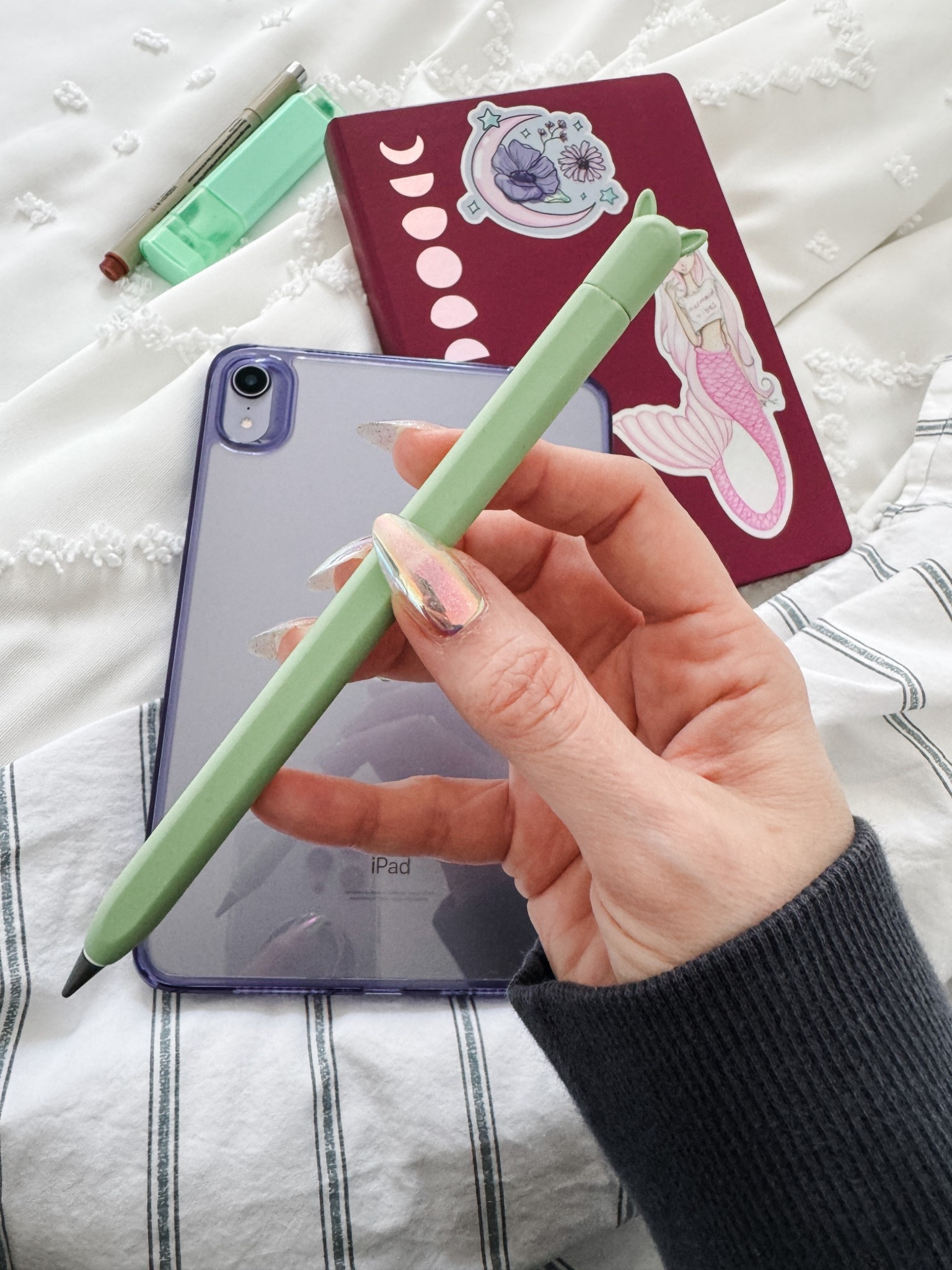 My iPad mini setup got just a facelift. New Apple Pencil silicone sleeve & tip and hard case for my iPad mini. Purple and green inevitably always it for me.

#LTKdayinmylife #LTKselfcare #LTKOver40