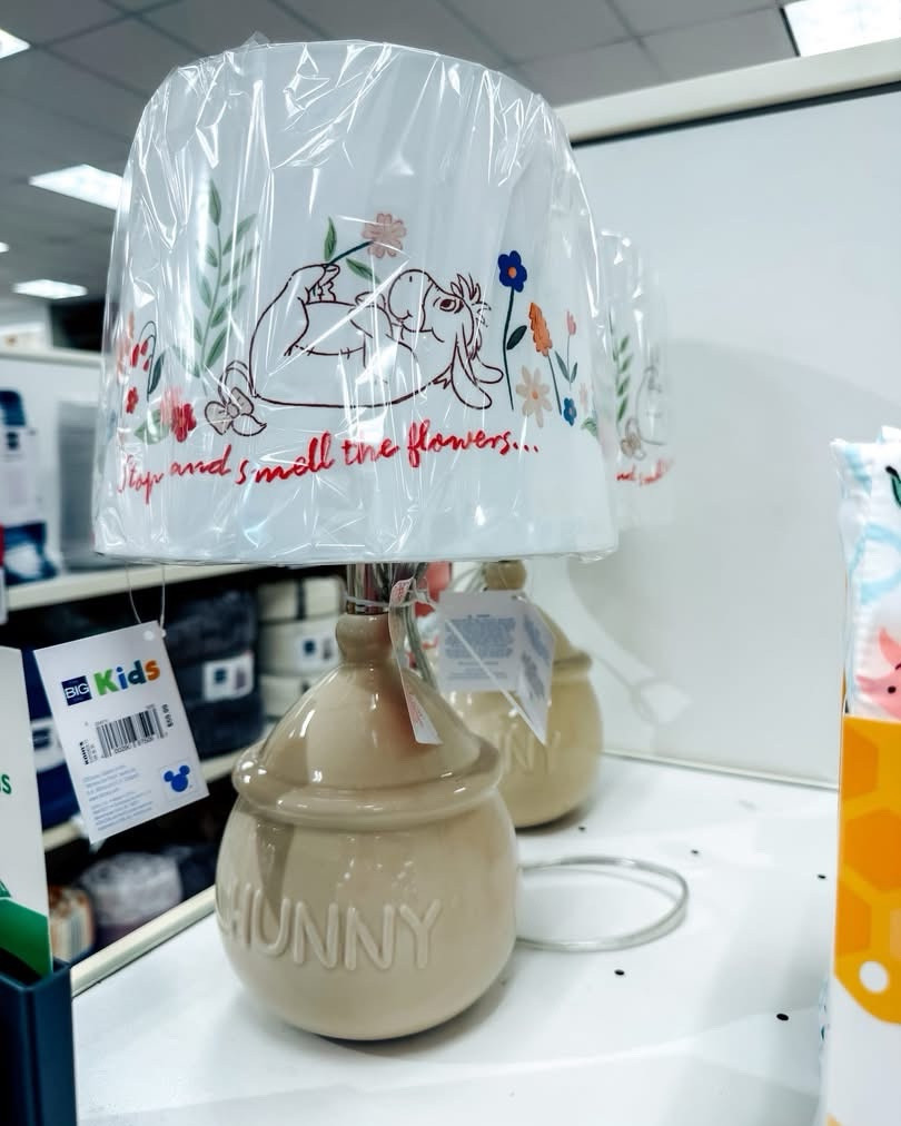 Kohls has the CUTEST Winnie the Pooh room decor!! Look at the Hunny pot lamp!! 🤩🤩

#kohls #kohlsfinds #winniethepooh #roomdecor #comforterset #funfinds

#LTKHome #LTKSpringSale #LTKKids