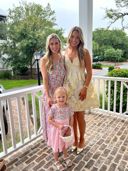 My dress for a recent bridal luncheon! This exact dress is out of stock but I linked similar ones by the same brand




Wedding guest outfit 
Vacation outfit 
Vacation dress
Date night dress
Summer dress 
Formal dress

#LTKStyleTip #LTKWedding #LTKTravel