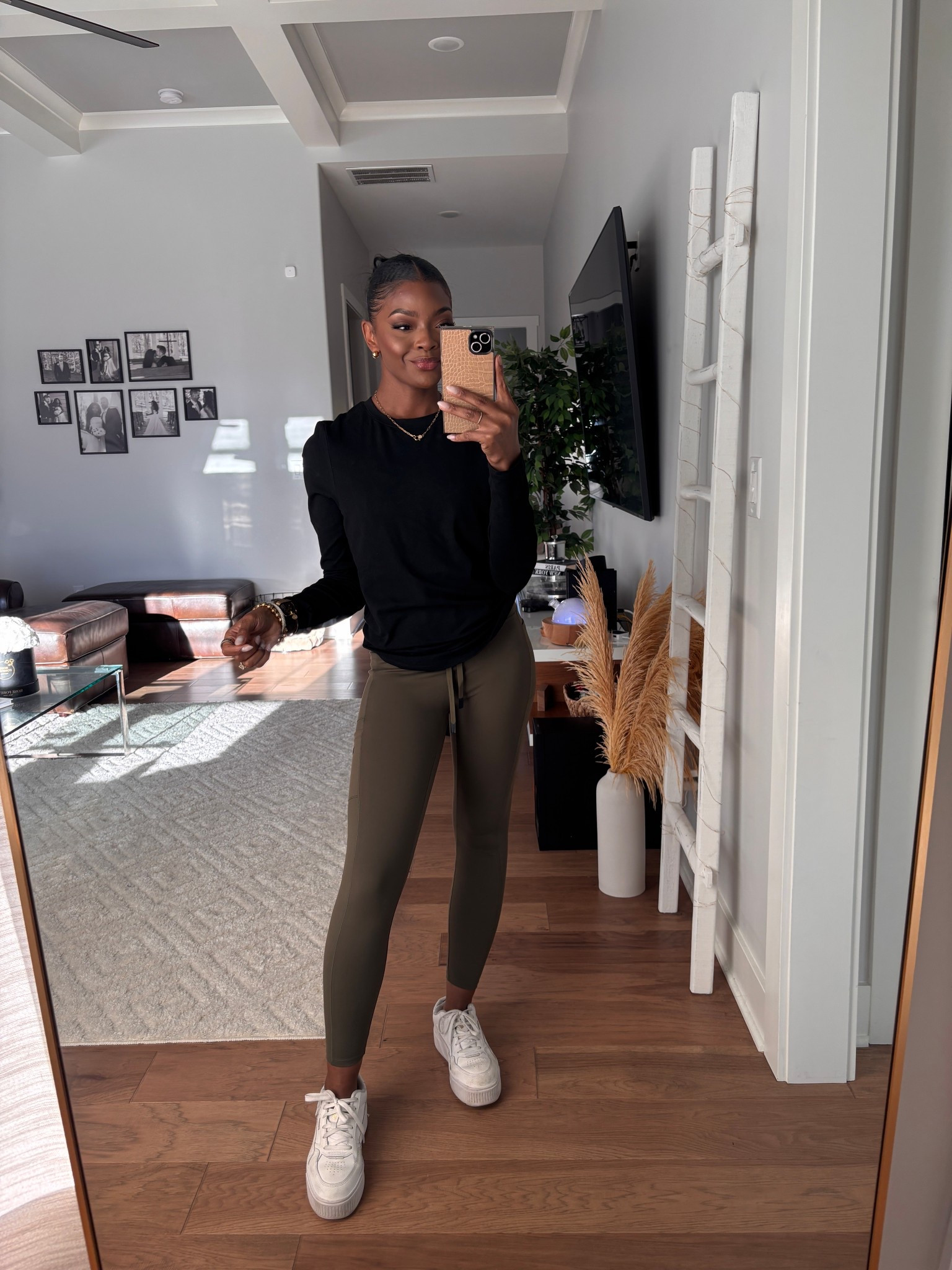 My everyday activewear.
Day1 is buttery soft, moves with me, and still feels stylish when I’m running errands or lounging at home.
Linking my favorites.
20% off sitewide for cyber Monday. 

#LTKGiftGuide #LTKCyberWeek #LTKHoliday