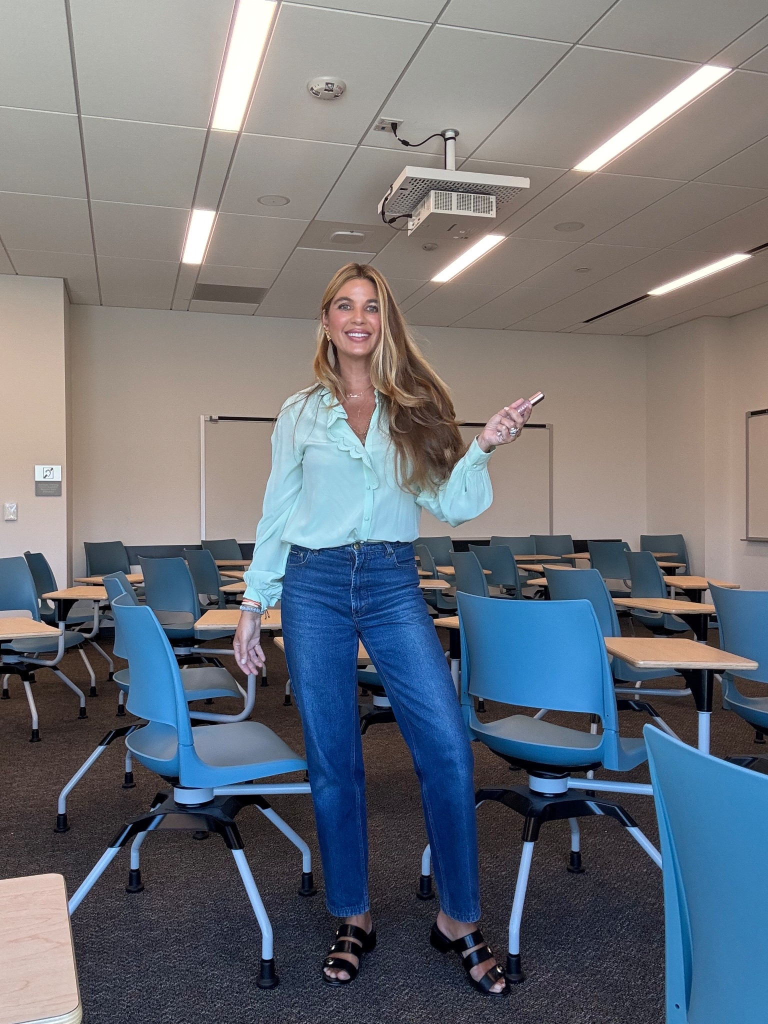 Lip liner is spicy smoke
Lipstick is 01 undressed pink 
Lip gloss is velvet 
Hair: Académie Hair Sea Glass (use AH20 for 20% off…code expires 4/20)
Shirt size 8
Jeans 38 (linked something similar) 

#LTKdayinmylife #LTKBeauty #LTKWorkwear