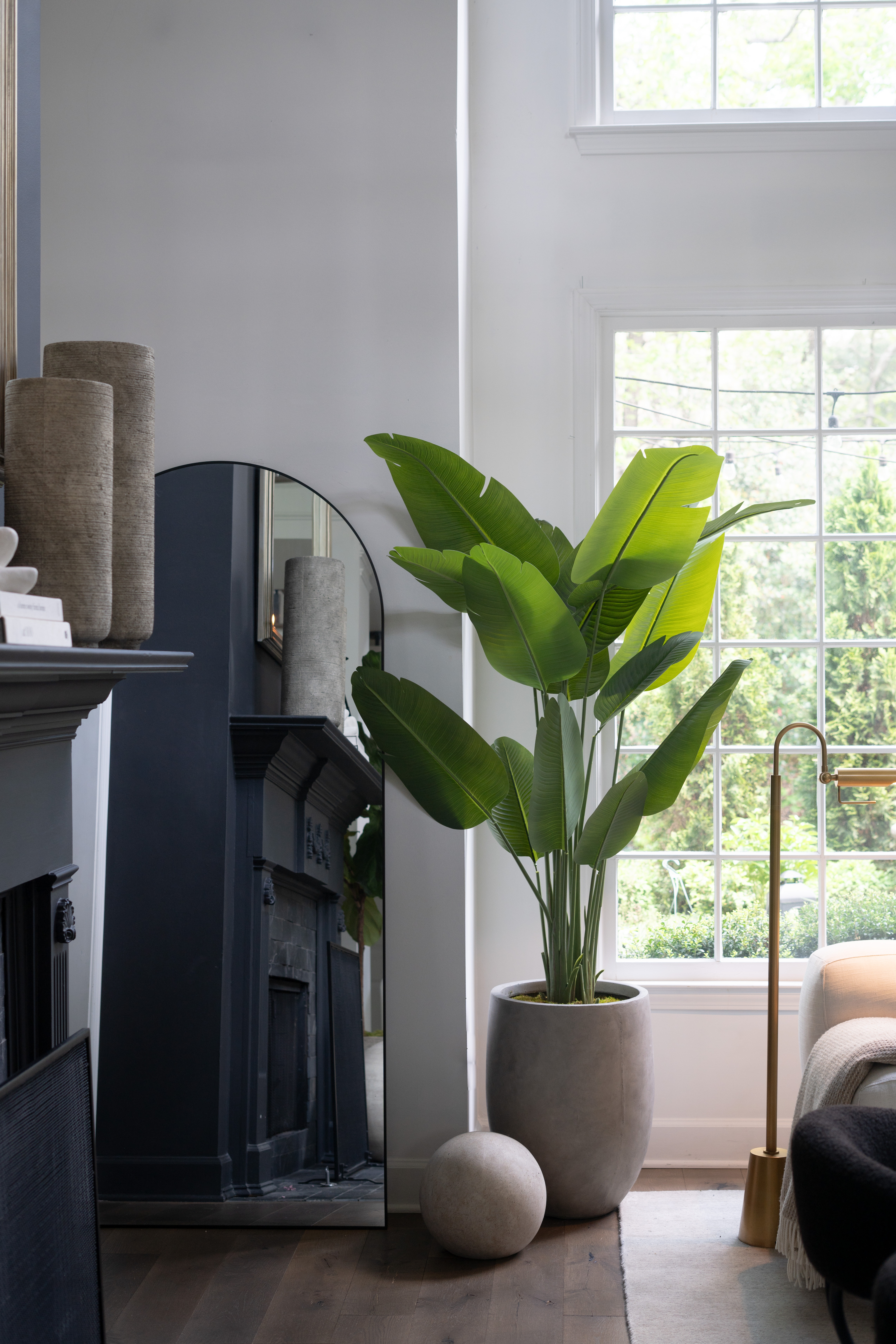  Guys!! I have found the most INCREDIBLE FAUX TREE on Amazon!!! The designer one is $1630 and this one?! $159 (& there’s a coupon for an extra 10% off!!) eekkk!!! 

 

#LTKHome #LTKStyleTip #LTKSeasonal