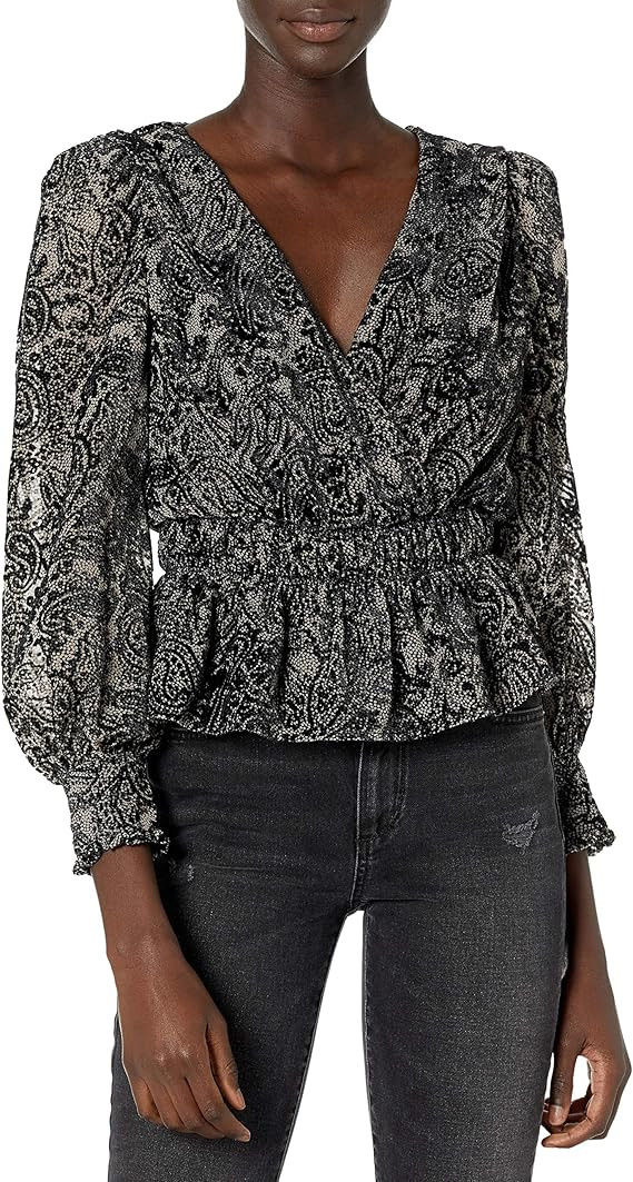 ASTR the label Women's Rebecca V-Neck Long Sleeve Peplum Top | Amazon (US)