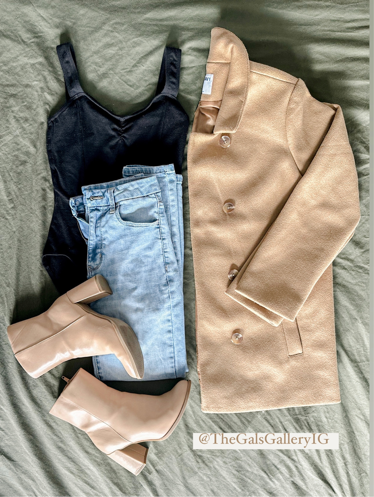 Winter outfit.
It’s cold outside. 


#LTKshoecrush #LTKSeasonal #LTKstyletip