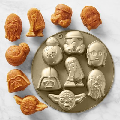 Star Wars™ Cakelet Pan | Williams-Sonoma
