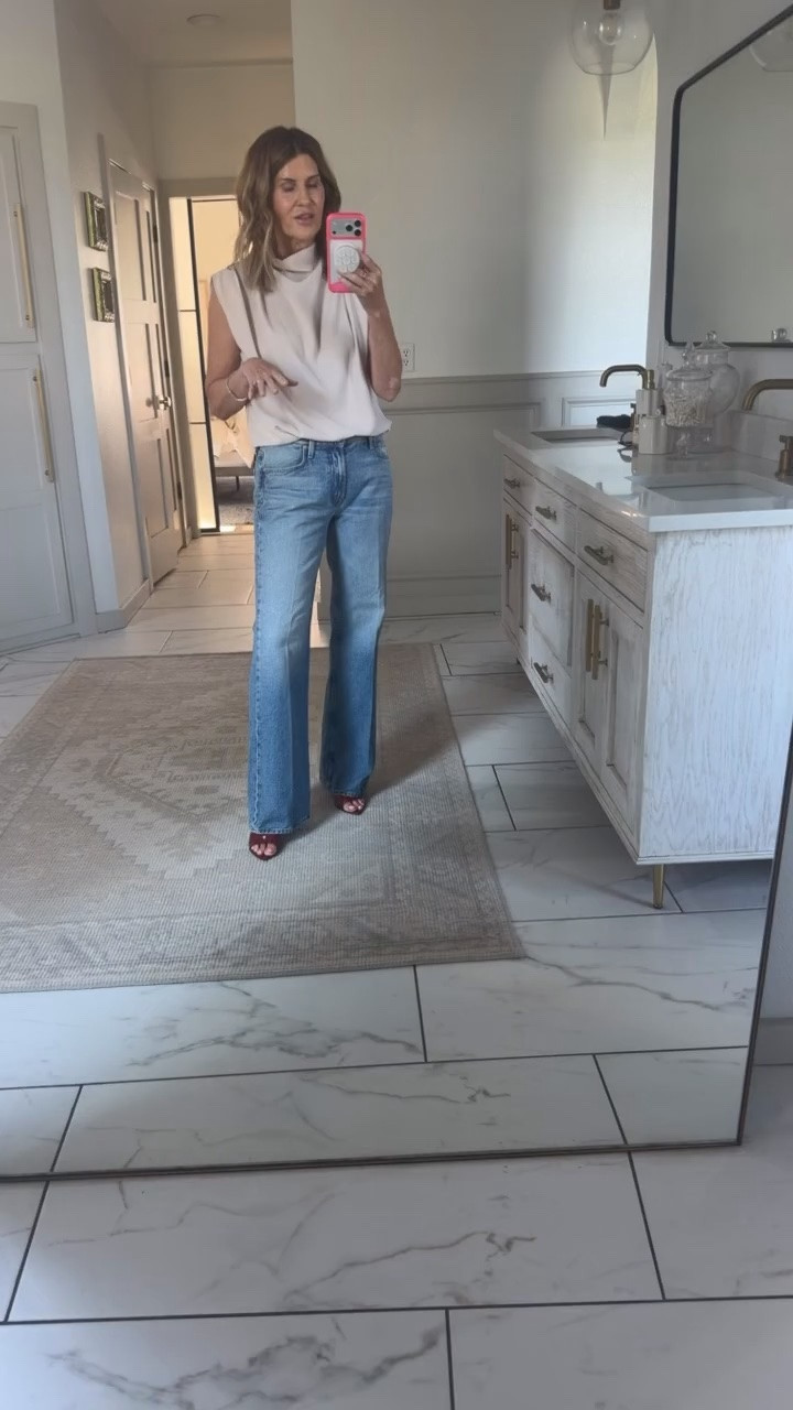 I’m wearing a size 27 in  The bookie mid-rise bootcut jeans. Final days of sale!

#LTKOver40 #LTKSaleAlert

Comment SHOP below to receive a DM with the link to this post

#LTKOver40 #LTKSaleAlert