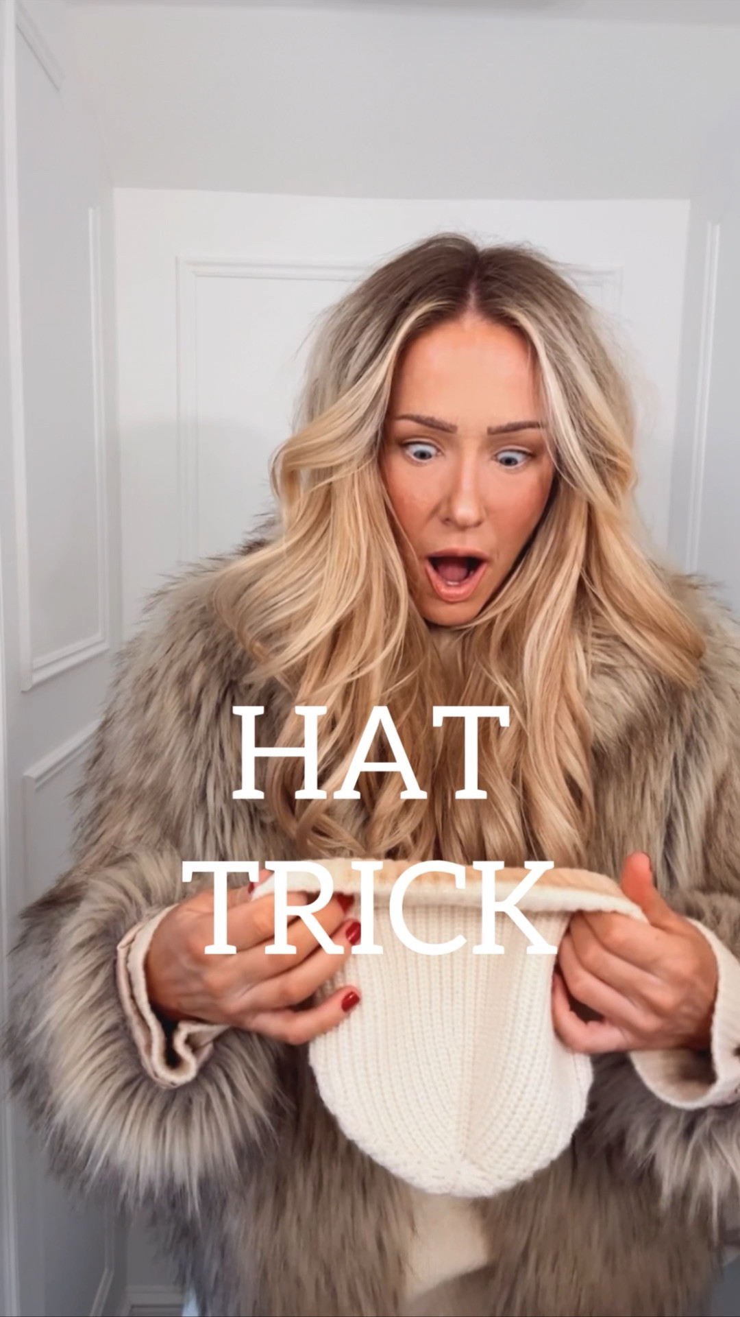 How to help prevent makeup from getting on winter hats! 

Hat trick
Styling tip
