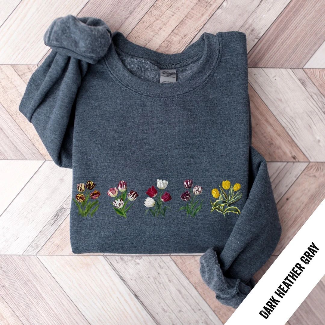 Tulip Cottage Core Sweater, Tulip Sweater, Cottagecore Tulip Flower Lover Sweatshirt, Nature Love... | Etsy (US)