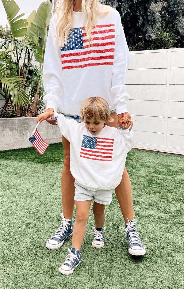 Davis Sweatshirt ~ American Flag | Show Me Your Mumu