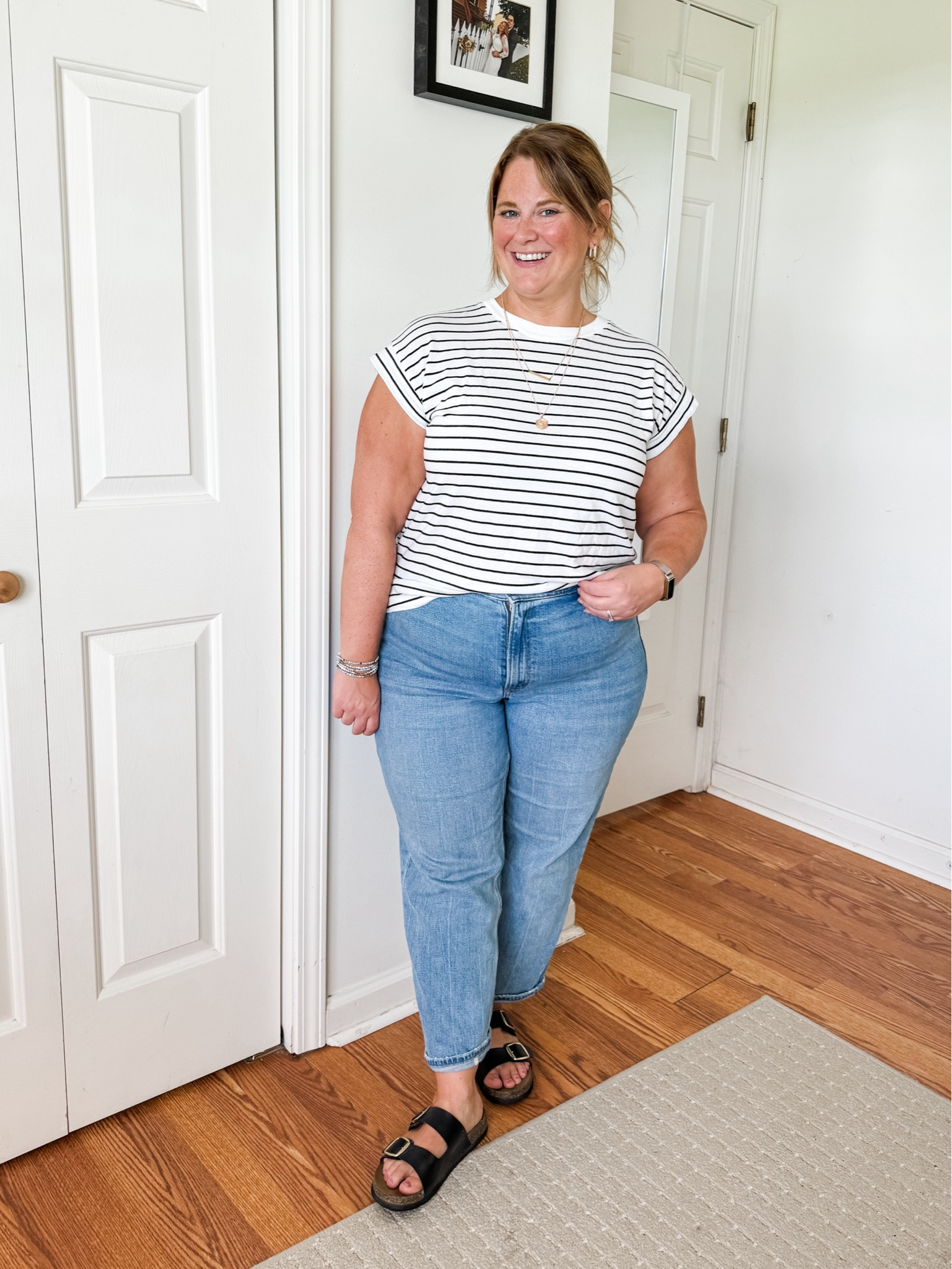 A striped tee & jeans is an easy teacher outfit for Friday!

Jeans - 14 short
Tee - large 

#LTKMidsize #LTKSeasonal #LTKFindsUnder50