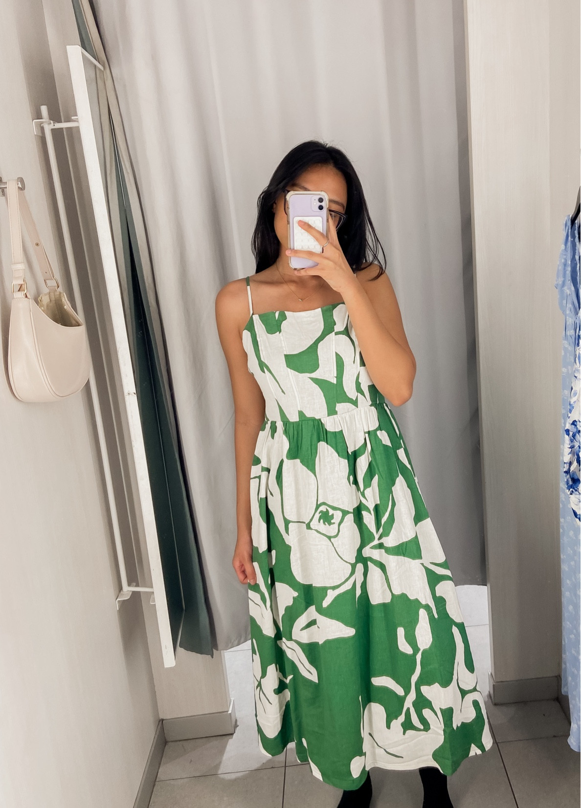 Green Dress

Summer dress/spring dress/ maxi dress / floral dress / long dress / ootd 

#LTKtravel #LTKfindsunder50 #LTKstyletip