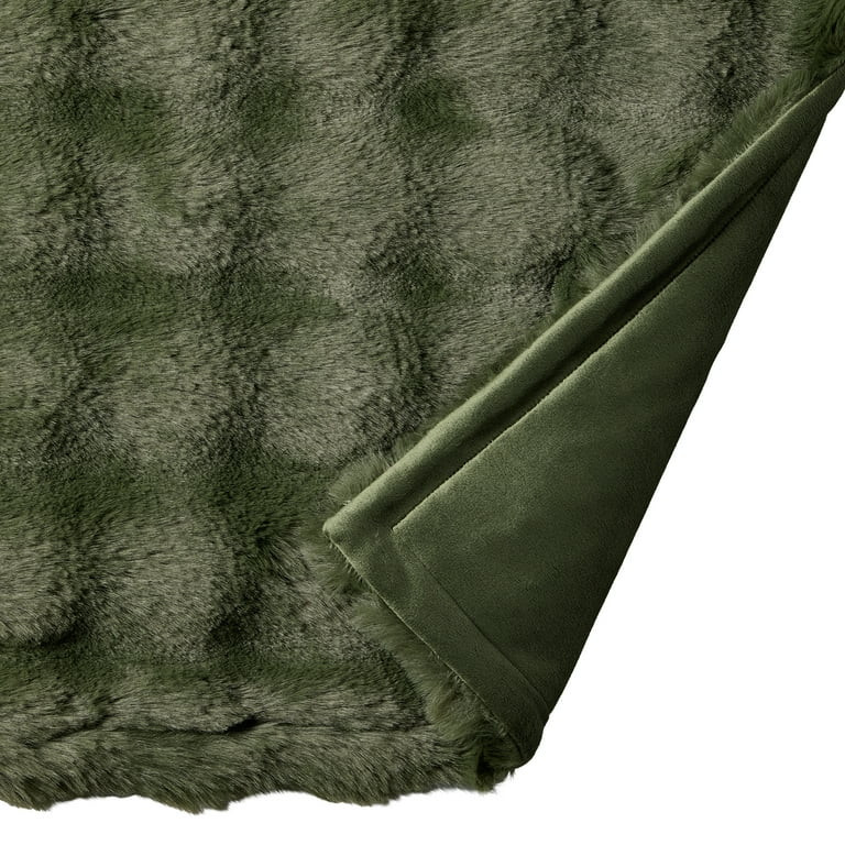 Better Homes & Gardens Green Bubble Faux Fur Ultra Soft Luxury Oversize Throw Blanket 50" x 72", ... | Walmart (US)
