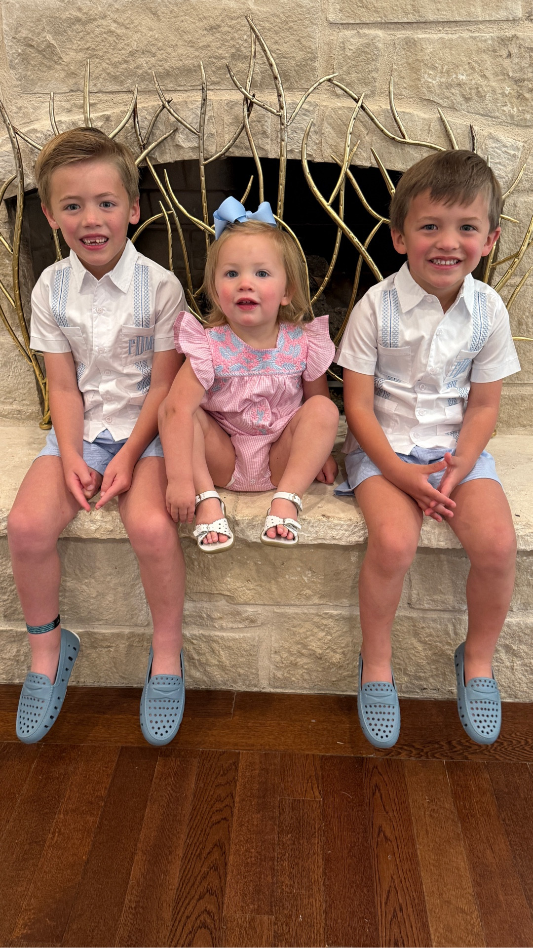 Cinco de Mayo is in 3 weeks, and this flash sale truly has everything 💗

@classicwhimsy sent these to us and I am SO impressed. The quality is incredible and the monograms are beautifully done… truly Cinco de Mayo perfection!! 

The best part is it’s a complete one stop shop. You can get outfits, @WeeOnes bows, and @Floafers all in one place and be completely done ✔️

Most pieces are under $25 which is amazing for this quality. Perfect for Cinco, summer, beach, all of it!

#LTKKids #LTKBaby #LTKSaleAlert