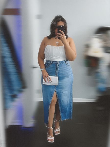 Midi skirt outfits #plussizefashion #plussizeoutfit #midsizeoutfit #curvyfashion

#LTKstyletip #LTKplussize #LTKmidsize