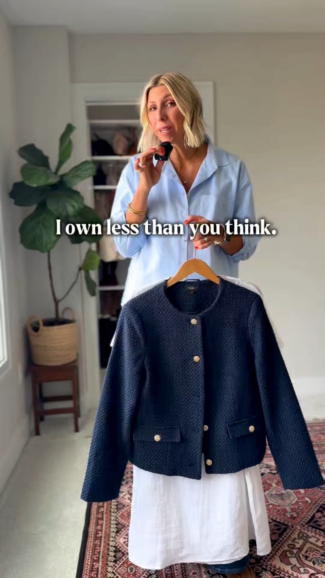 I own less than you think. I just repeat smarter than you do.

Style isn’t built by buying more.
It’s built by wearing the right pieces on repeat.

These are the 5 @Quince  staples I’d build a wardrobe around:
• Cotton poplin shirt
• Dark wash wide-leg jeans
• A flattering white cotton tee
• Tweed lady jacket
• White linen dress

The more I repeat these pieces, the more my wardrobe works for me—not the other way around.
#quincepartner

#LTKOver40 #LTKSeasonal #LTKMidsize