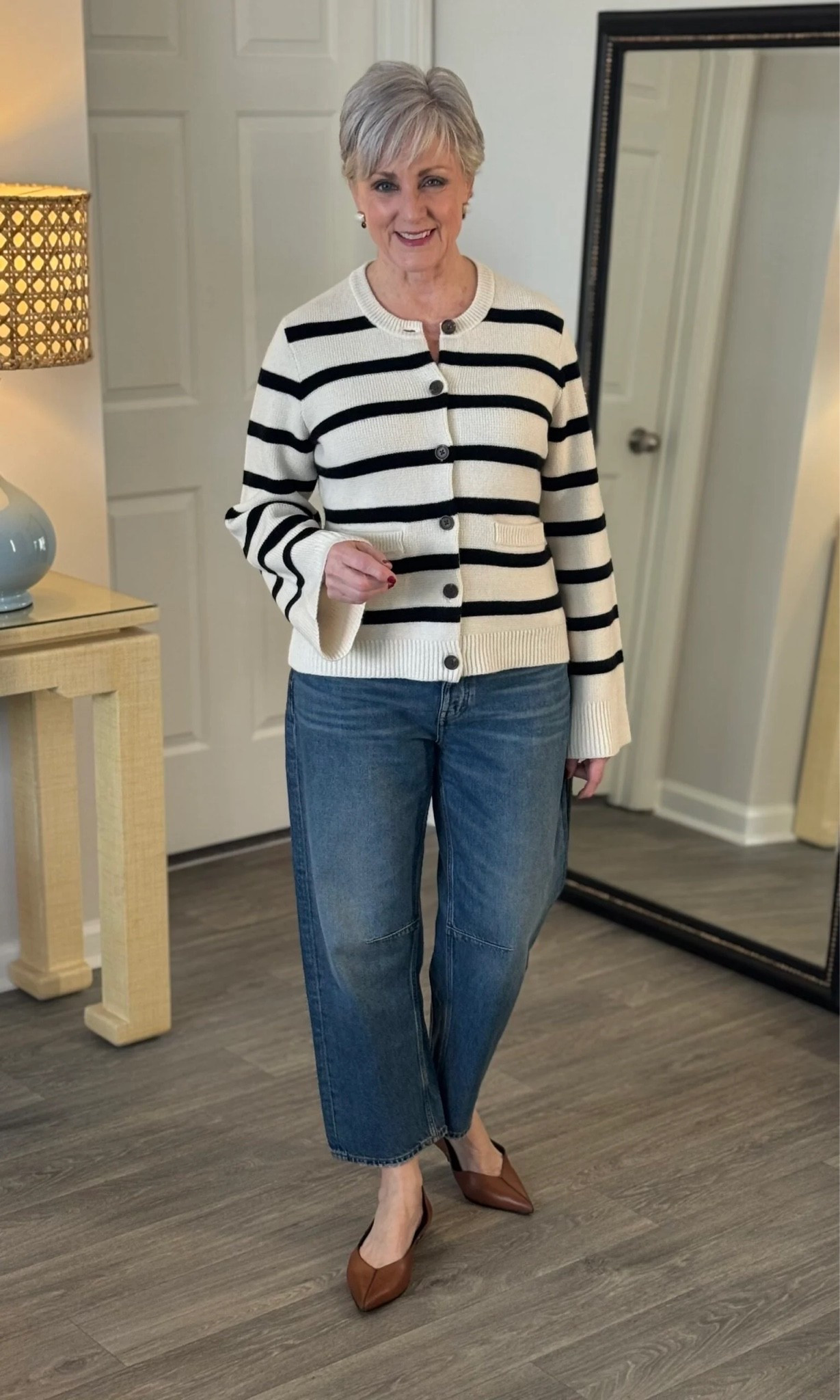 Striped Cardigan & Jeans 🍂

#LTKootd #LTKSeasonal #LTKOver40