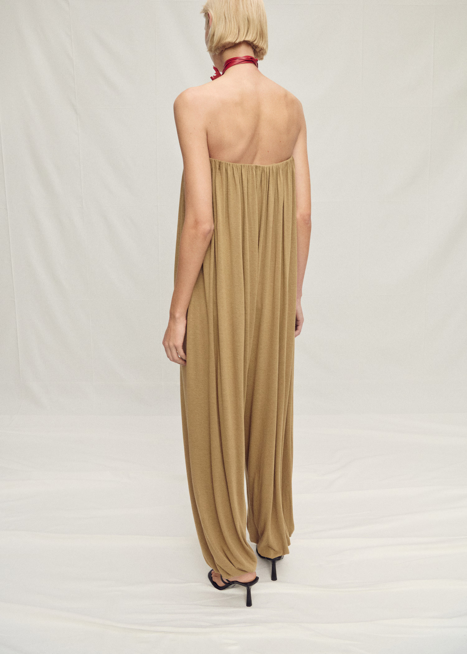 Strapless jumpsuit with puffed hem - Women | MANGO USA | Mango (US/MX/AU)