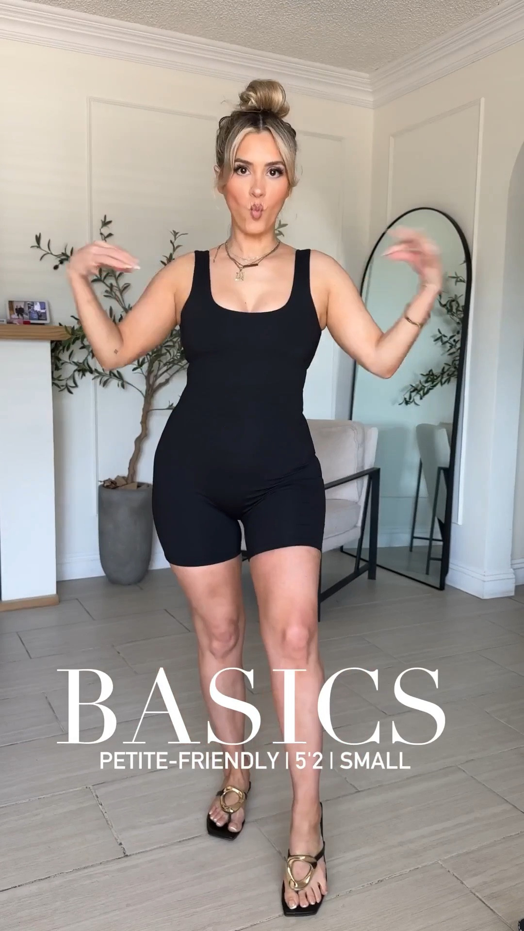 BASICS I've been livinggggg in lately 💋

Wearing small in EVERYTHING



#LTKootd #LTKPetite #LTKgrwm