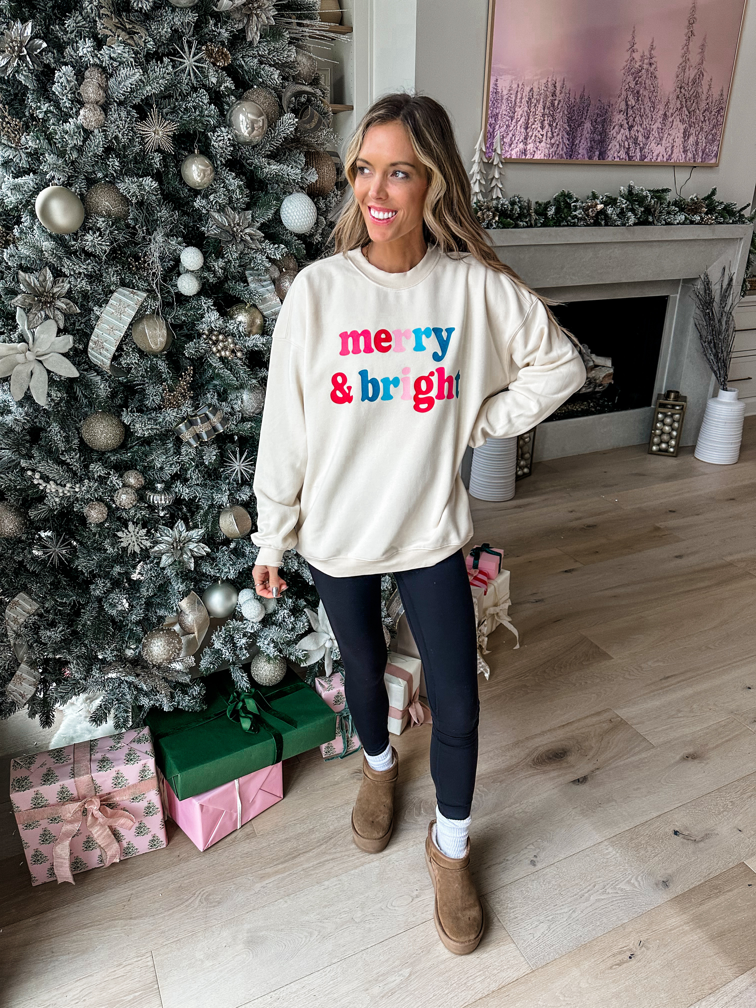 Snag this Christmas sweatshirt for 50% off using code TORI !! Perfect addition to your closet for the holiday season. #pinklily #sale #graphic 

 #LTKHoliday #LTKSaleAlert #LTKFindsUnder50