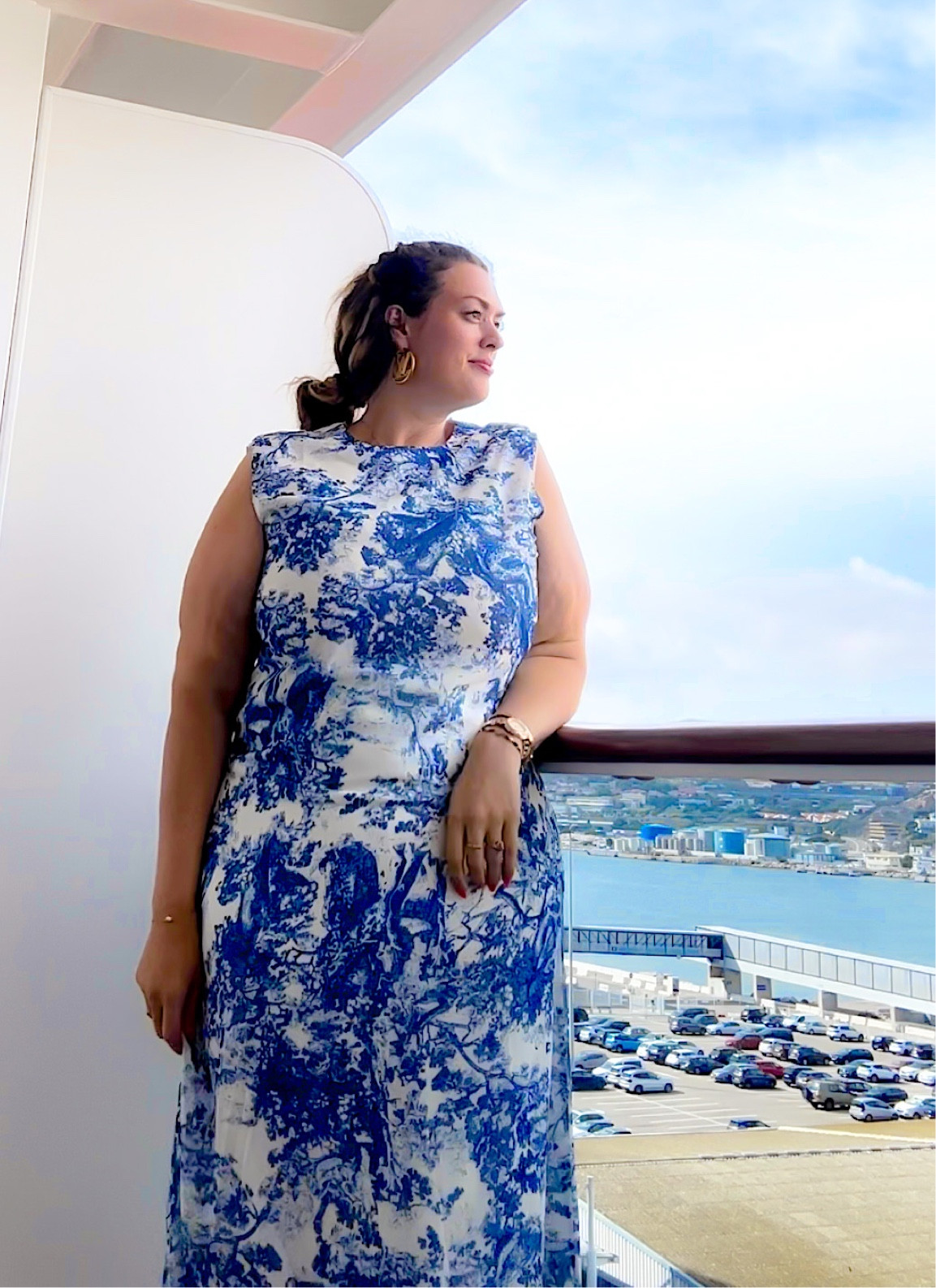 Beautiful vintage style print dress 