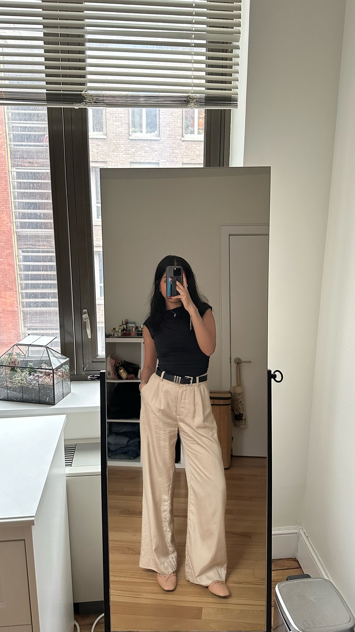business casual outfit | black top, beige trousers, ballet flats

#LTKStyleTip #LTKWorkwear