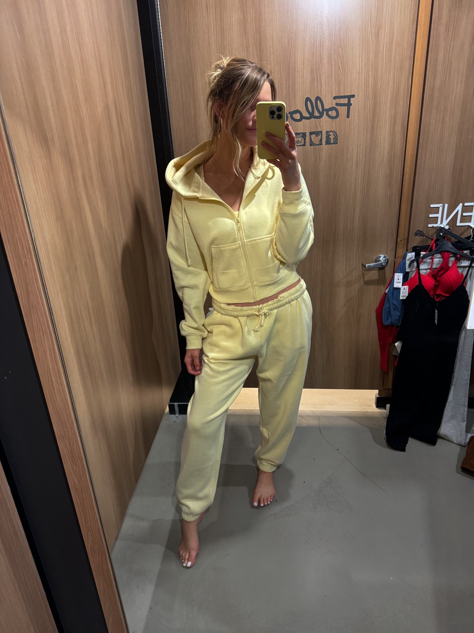 Butter yellow
Sweatsuit set, jogger set
Zip up hoodie

Wearing large in pants & medium in hoodie


#LTKFindsUnder50 #LTKTravel #LTKActive