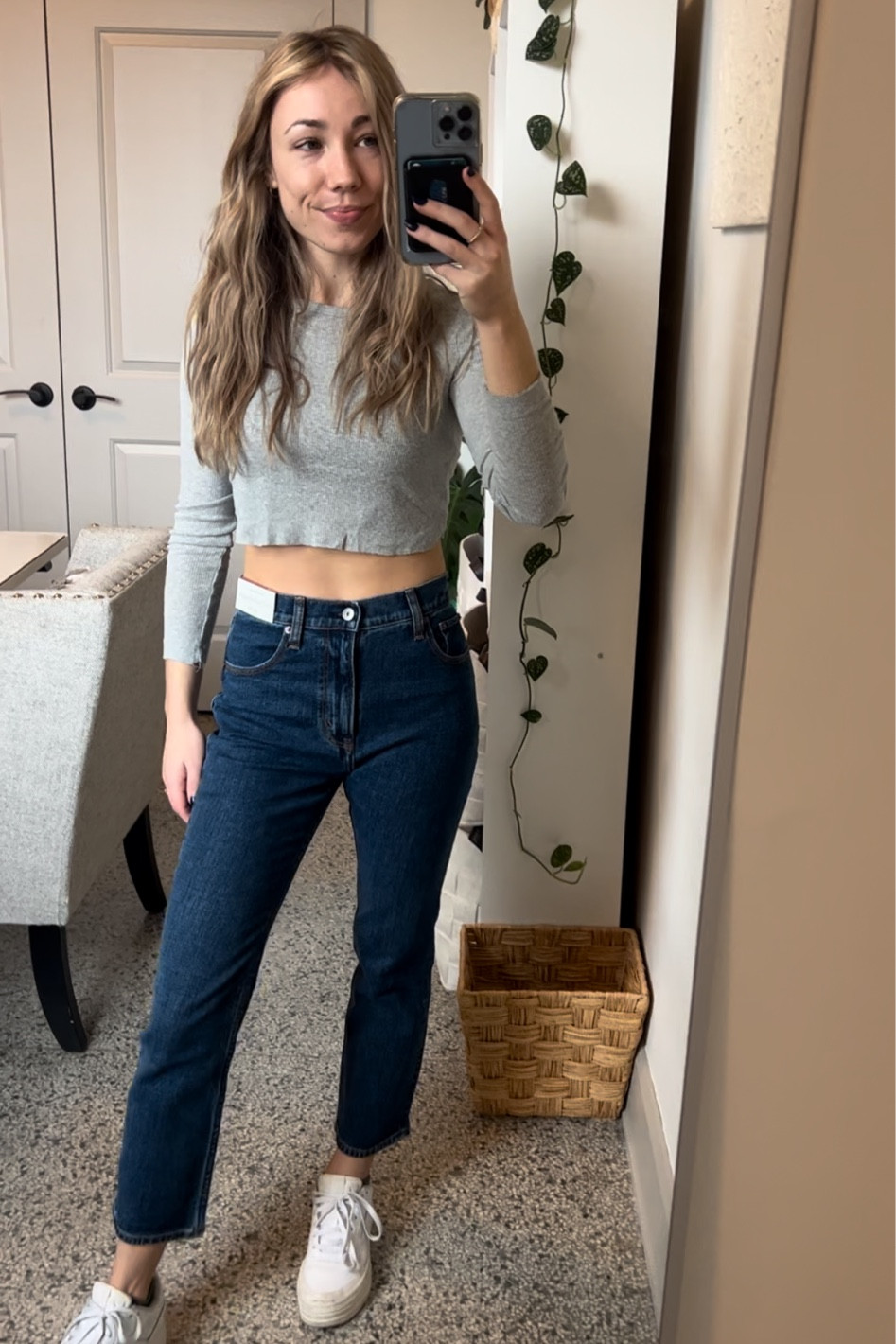 New fav jeans 
#abercrombie #abercrombiehaul #abercrombiejeans 

#LTKFind #LTKstyletip #LTKfit