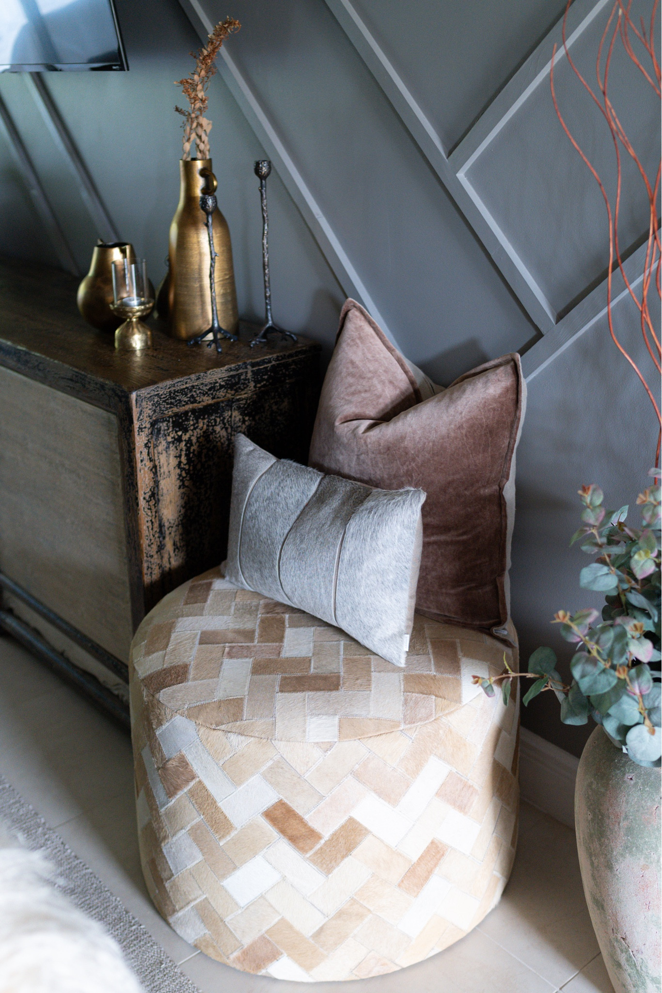 Beautiful way to add extra seating in your living space while creating a beautiful and unique touch!

#LTKHolidaySale #LTKsalealert #LTKhome