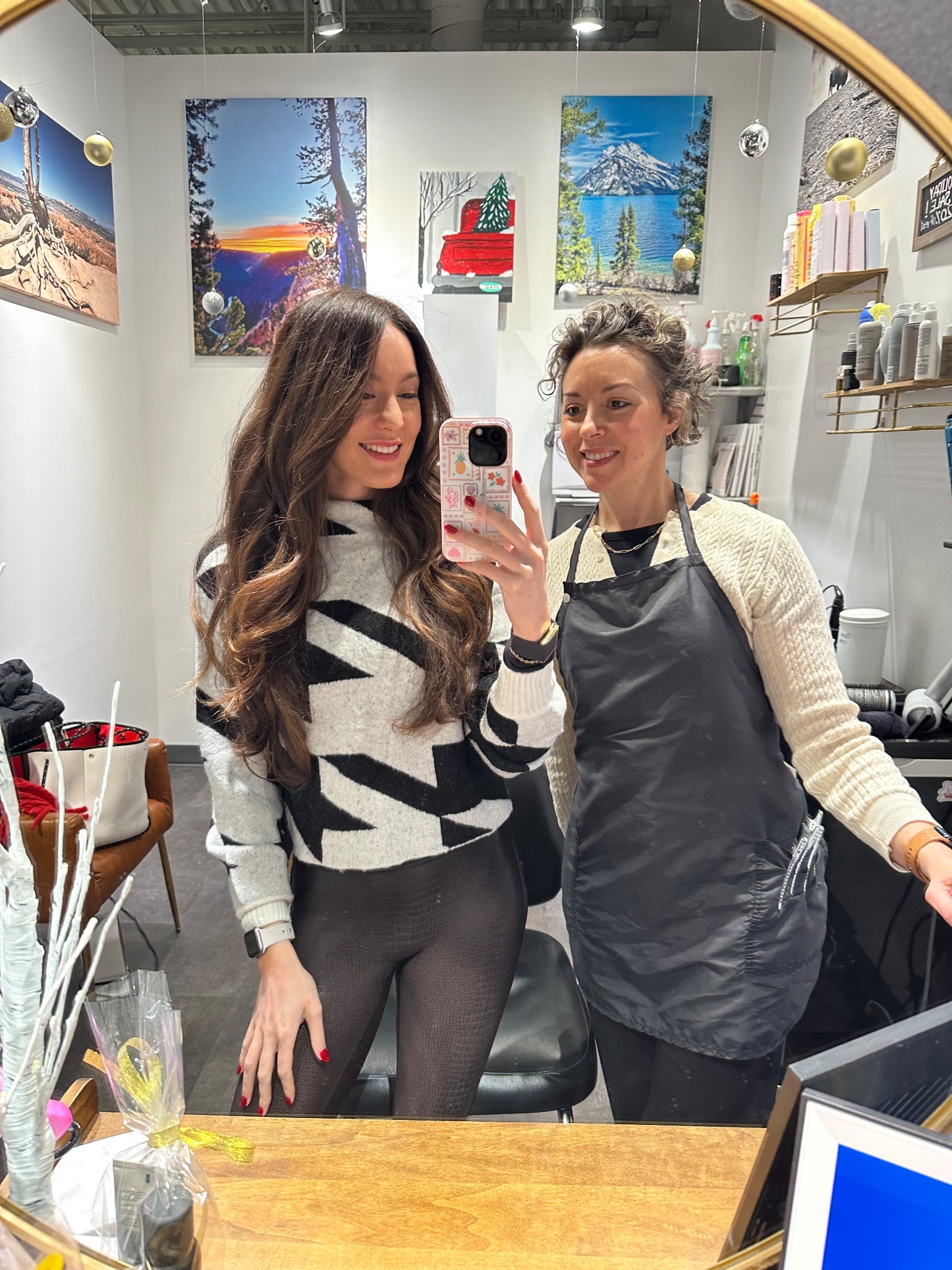 12/29/25
Revolve find
Houndstooth sweater

Hair Day
Haircut


#LTKBeauty