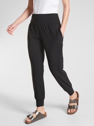 Salutation Jogger | Athleta