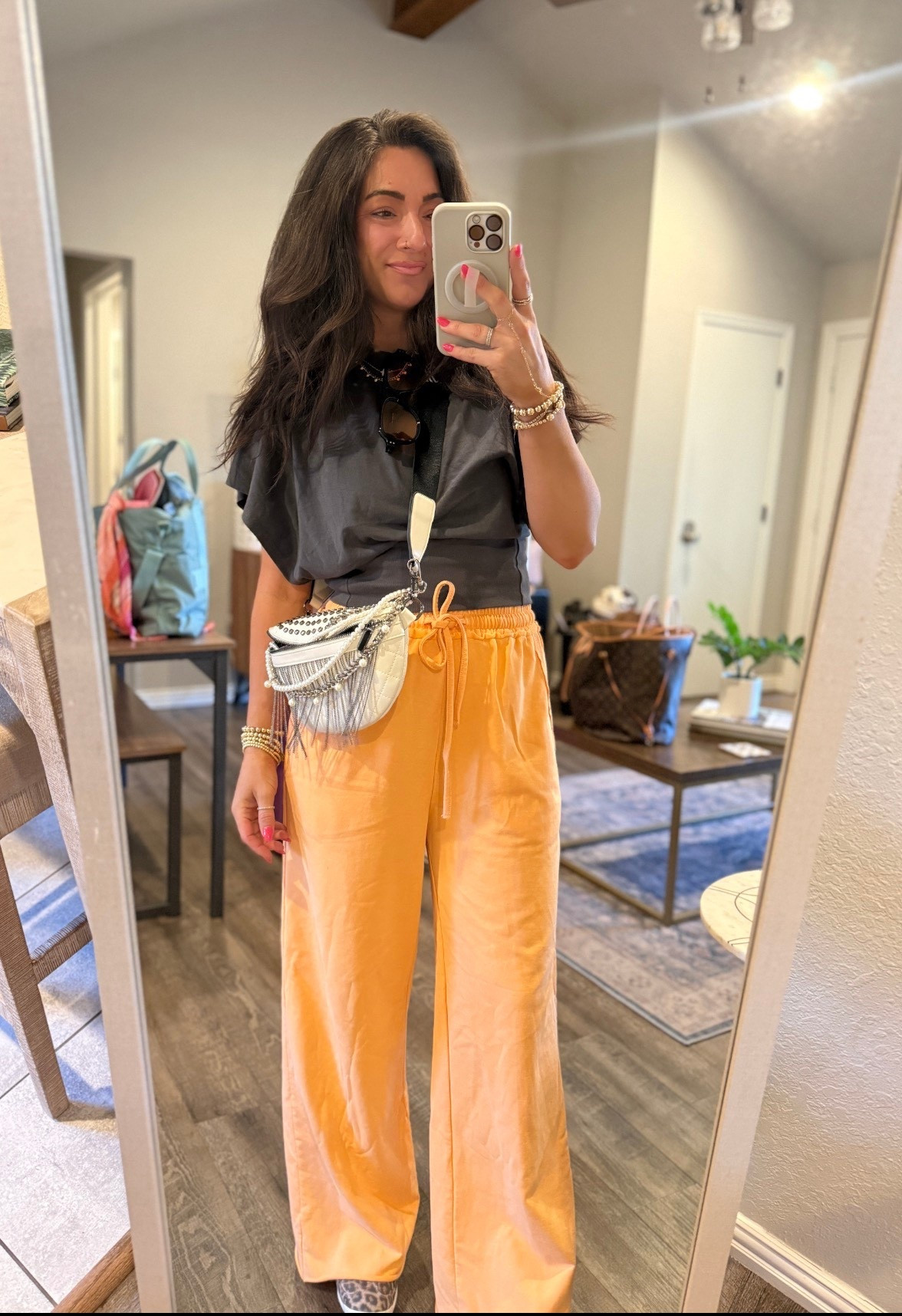 Travel day airport outfit. Cute and comfy 👌 

#LTKActive #LTKootd #LTKTravel