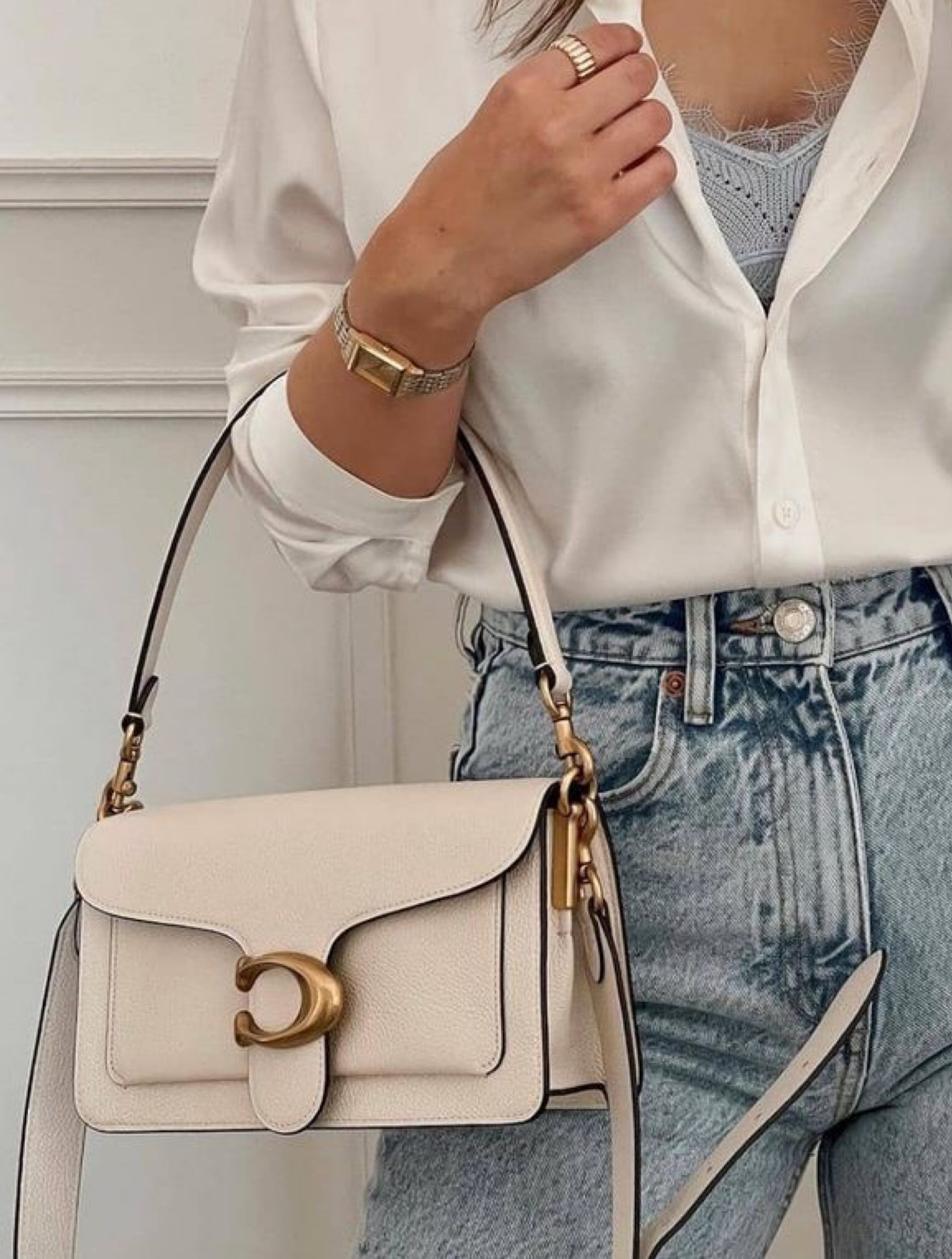Coach bag 

#LTKstyletip #LTKitbag #LTKGiftGuide