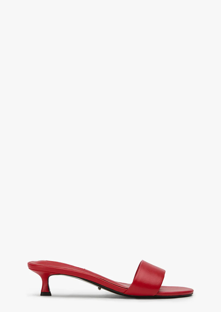 Penny Ruby Nappa | Tony Bianco (Australia & New Zealand)