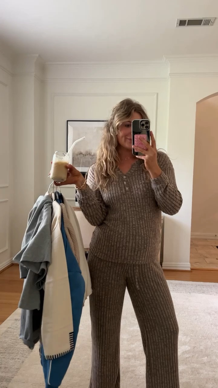 Bump friendly Amazon sets! So comfortable and so cozy! Amazon fashion, sweater, sweater sets. 

 

#LTKFindsUnder50 #LTKStyleTip #LTKBump