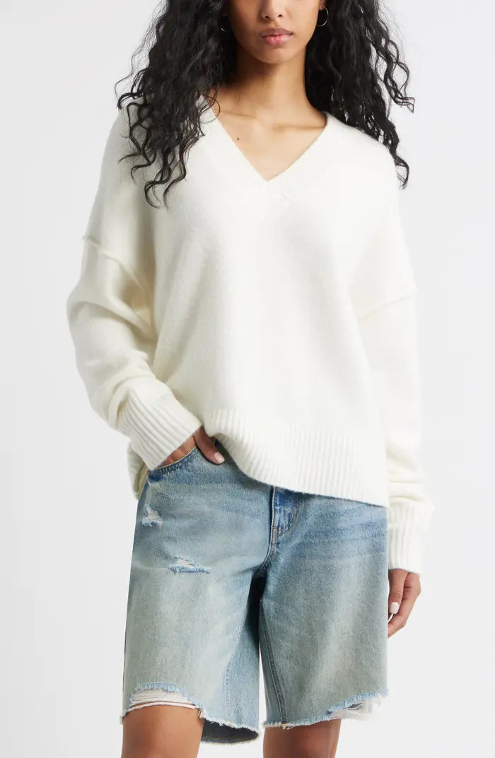 BP. Oversize Cozy V-Neck Sweater | Nordstrom | Nordstrom