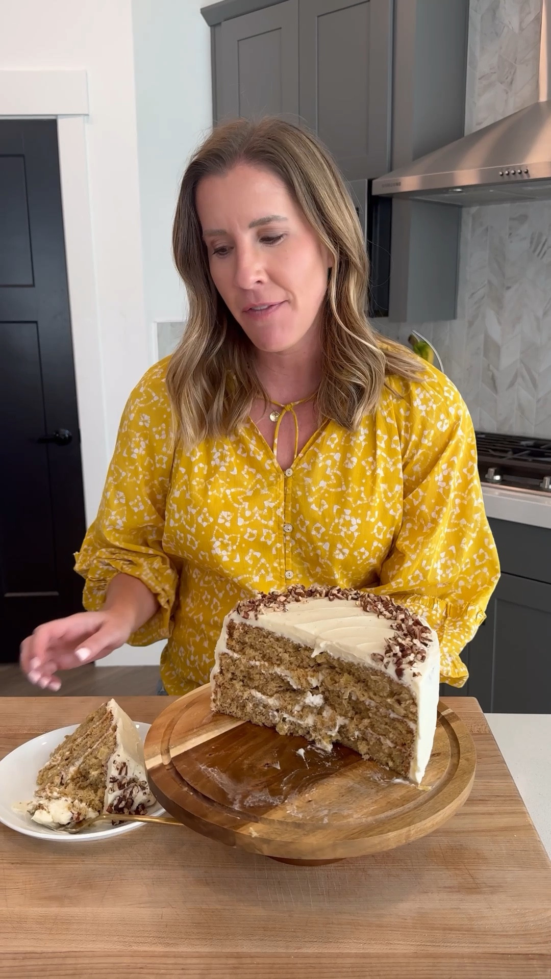 Beautiful hummingbird cake 🌸

This moist hummingbird cake is packed with banana, pineapple, and pecans, then finished with the dreamiest cream cheese frosting. Linking the cake pans, parchment rounds, and cake stand I used and love.

Want Recipe? Google "better from scratch hummingbird cake"

#LTKHome #LTKSeasonal #hummingbirdcake #springdessert #layercake #cakedecorating #cakepans #cakestand
