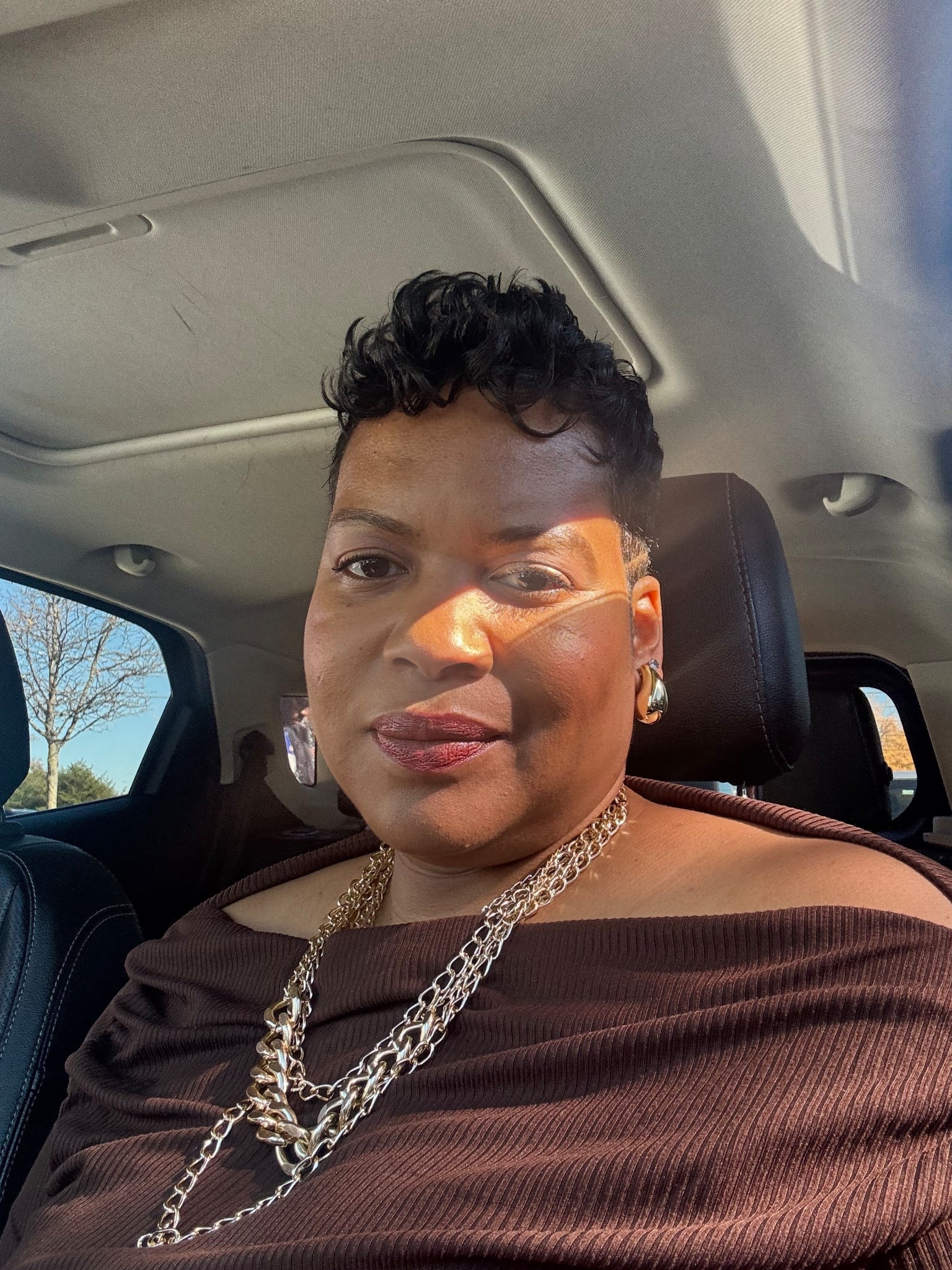 The statement next that goes with everything! I’ve had it forever, it’s a fave. Gold multi-chain necklace, gold necklace, chunky gold necklace, statement necklace, statement jewelry, Amazon finds. 

#LTKFindsUnder50 #LTKootd