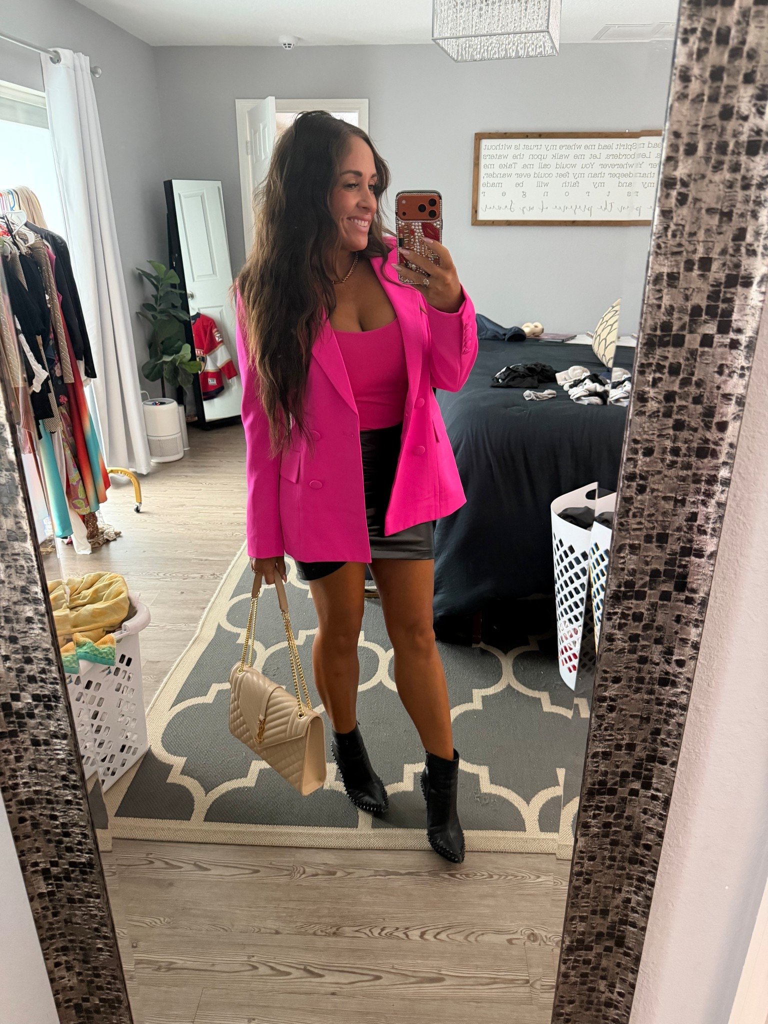 Business chic 💖 

#LTKmomlife #LTKWorkwear #LTKValentine