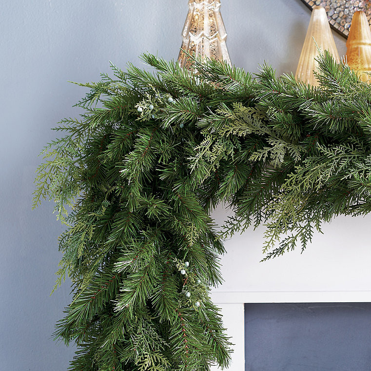 Outdoor Christmas Directional Garland - Grandin Road | Grandin Road
