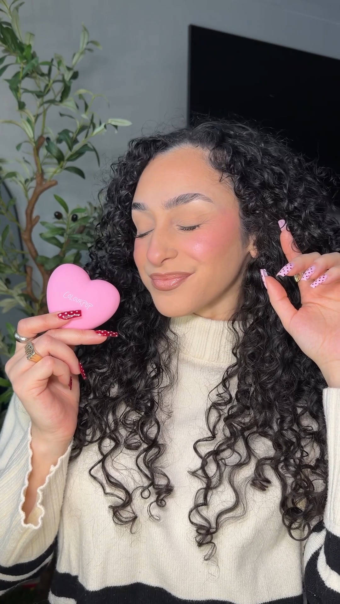 How pretty is this new colourpop blush 💕 the perfect amount of shine to give your cheeks that glowing look 

#LTKValentine #LTKBeauty