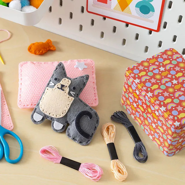 Sew Your Own Mini Corgi & Kitty Pocket Pets | UncommonGoods