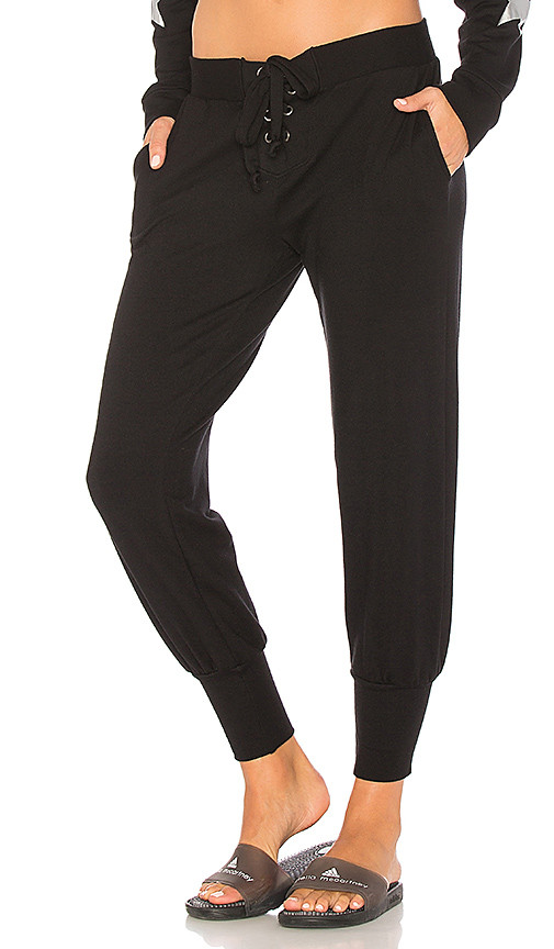 STRUT-THIS The Moe Jogger in Black. - size L (also in M,S,XS) | Revolve Clothing