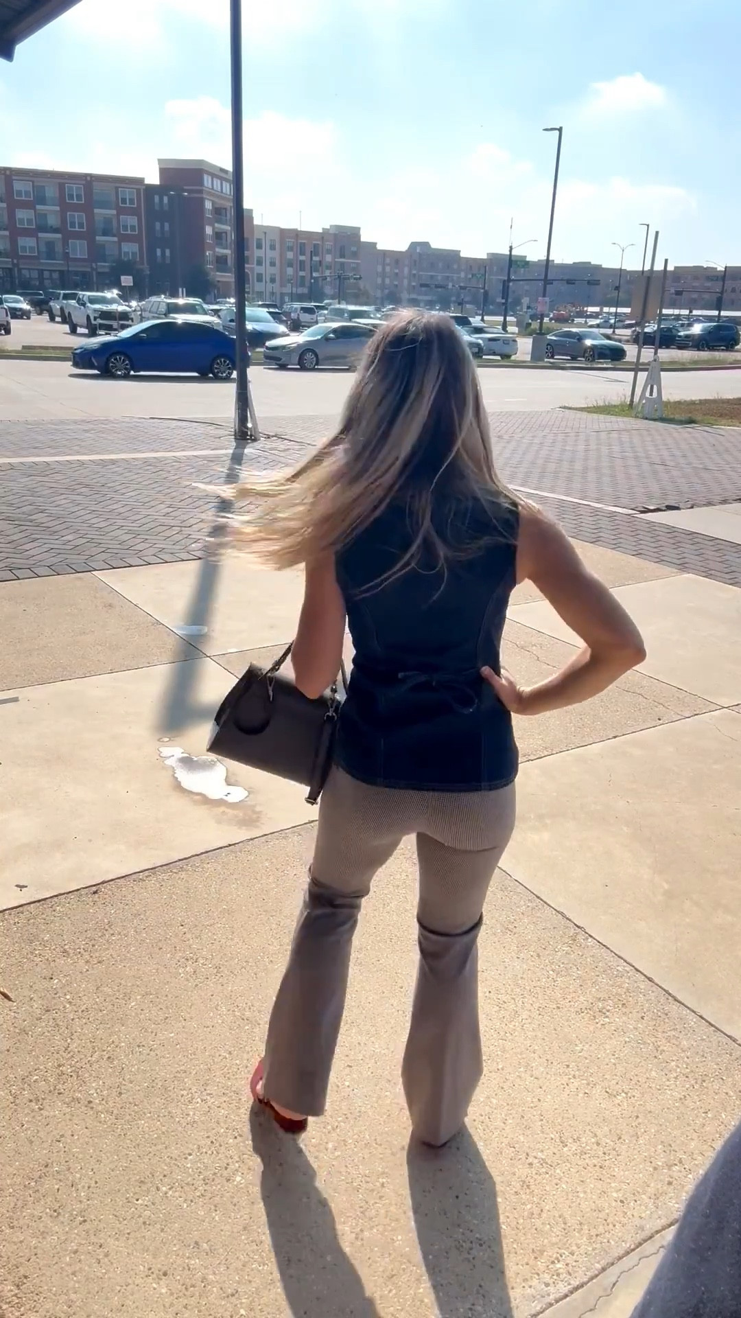 Sunday fit 💞

Top: XXS 
Bottoms: 00/24 Short
Shoes: 8 (tagged exact style in diff prints/colors!) 
💼: Italy pavilion from Epcot in FL


Denim vest, Jean, Abercrombie & Fitch, dolce vita, mules, burgundy, wolves tooth pants, boot cut pants, flats, button down 

#LTKSaleAlert #LTKPetite #LTKFindsUnder100